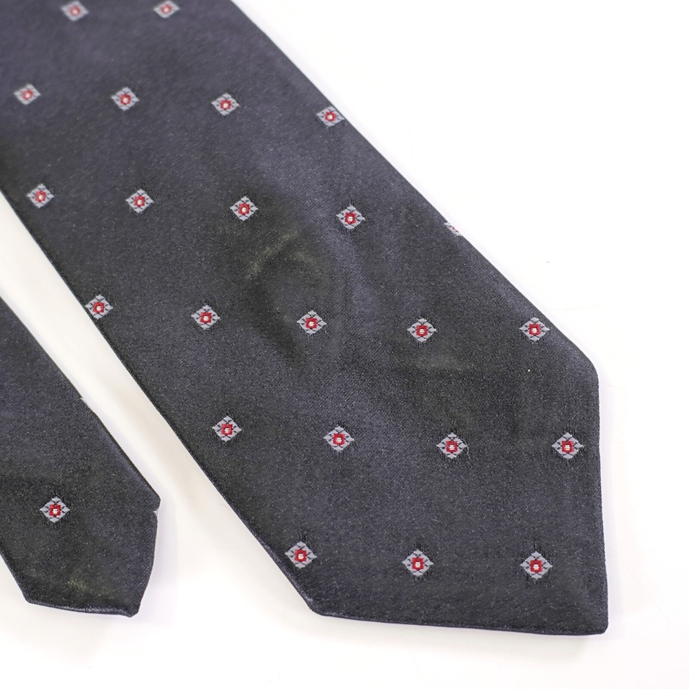 Surrey‎ Polyester Silk Black Geometric Short Skinny Tie